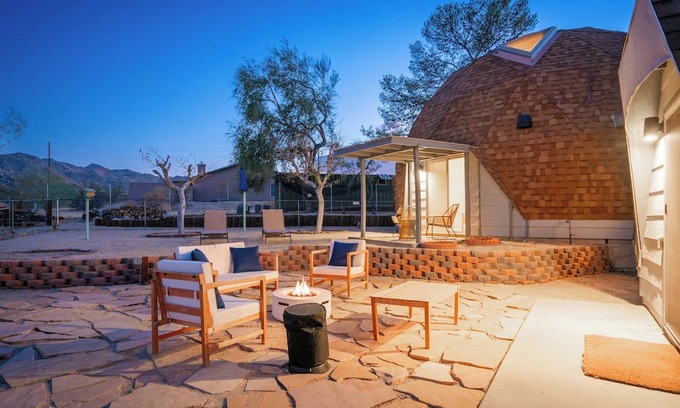 Panorama Heights Casa | Fire Pit - Spa - Near JTNP - Twin Domes in the Dez