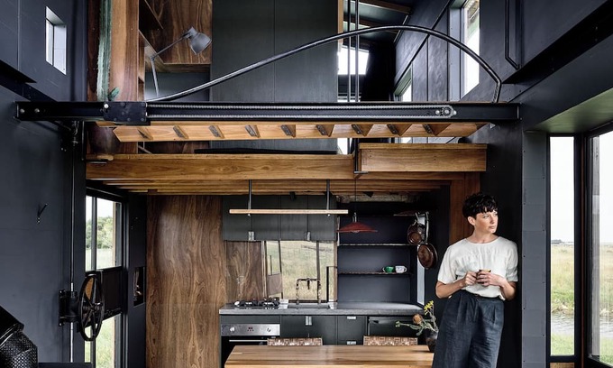 Illowa Casa | Off-Grid Tiny House, farm setting, ocean views