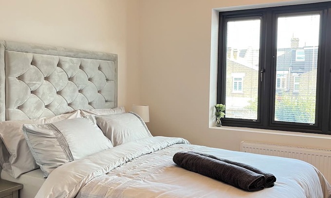Markhouse Apartamento | Modern Cozy Studio – Fast Links to Central London!