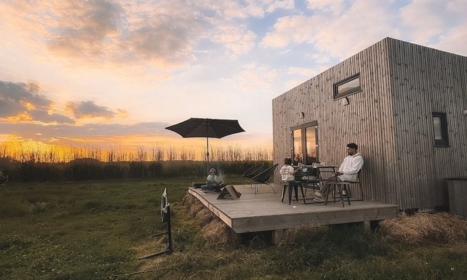Bregy Chalet De Esquí | Tiny house in the heart of the countryside, 1 hour from Paris. An unusual experience guaranteed!