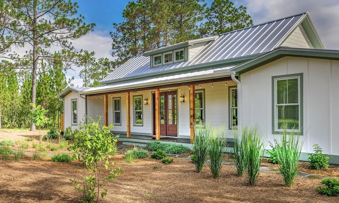 Vass Casa | Golf or Gallop! Pinehurst-Southern Pines area, near dining and shops!