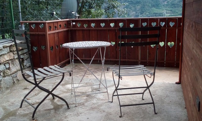 Verres Casa | Cozy detached accommodation in scenic and quiet area