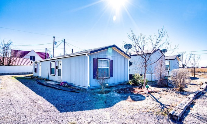 Pecos Casa | Cozy 2-bedroom mobile home in charming Pecos with AC