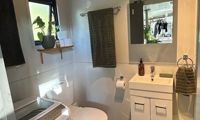 Omanawa Casa | Tiny Home Bush Escape - Omanawa