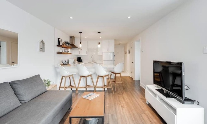 Mont-Tremblant Village Apartamento | Le Lightroom by Gestion ELITE