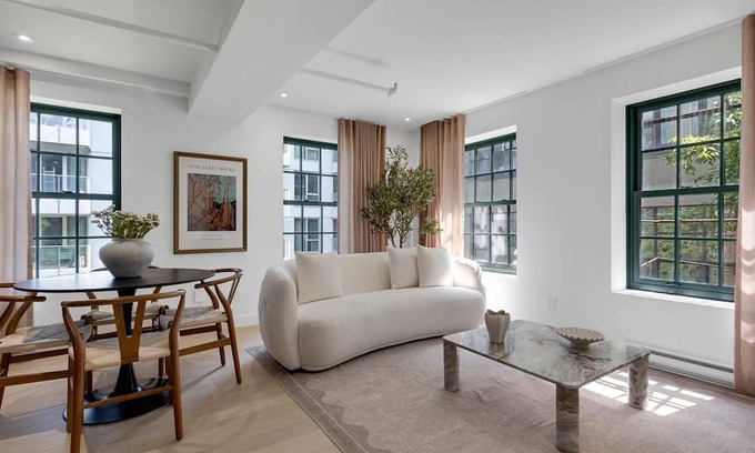Cite Multimedia Apartamento | Mercer-King Bedroom -Free parking