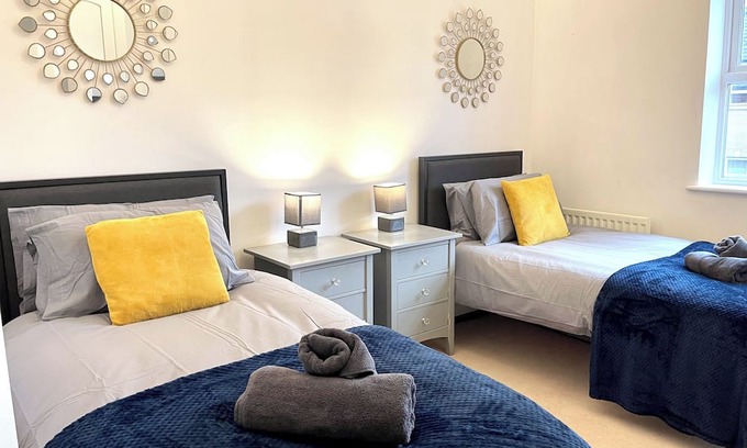 Bishop's Stortford Casa | Extremely Spacious and comfortable 2 Bedroom, 2 bathrooms near Stansted Airport!