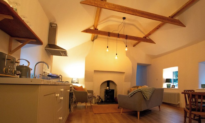 Carndonagh Cabaña | A beautiful, tastefully restored Irish cottage, in the centre of Inishowen.