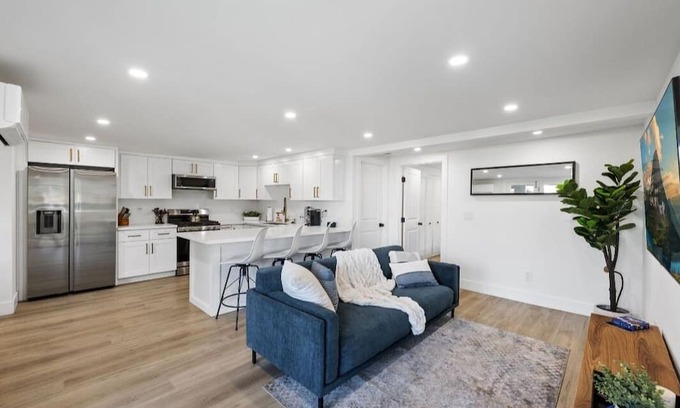 Avalon Apartamento | Charming 2-bedroom apartment with Ocean Views!