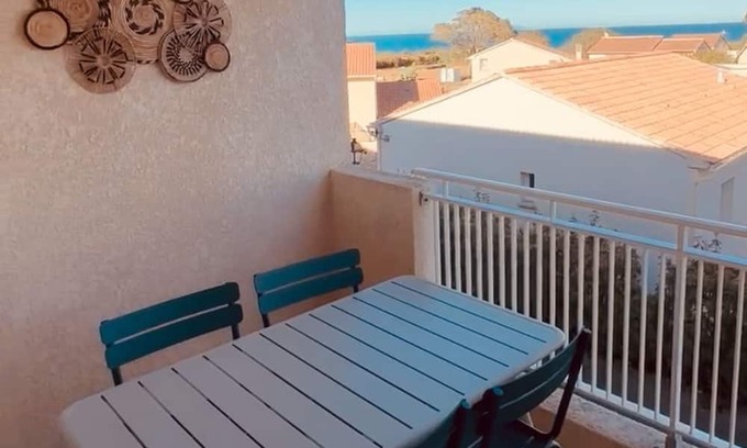 Prunete Apartamento | Charmant T2 rénové avec vue mer