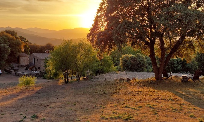 Montefrio Casa | Comfortable guest house in the interior of Andalusia with private pool.