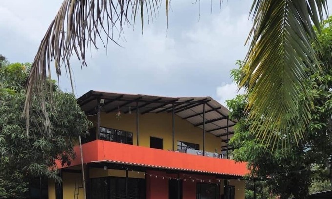 Villeta Cabina | La Ponderosa, a cabin in Villeta, Colombia. a private pool for corporate retreat