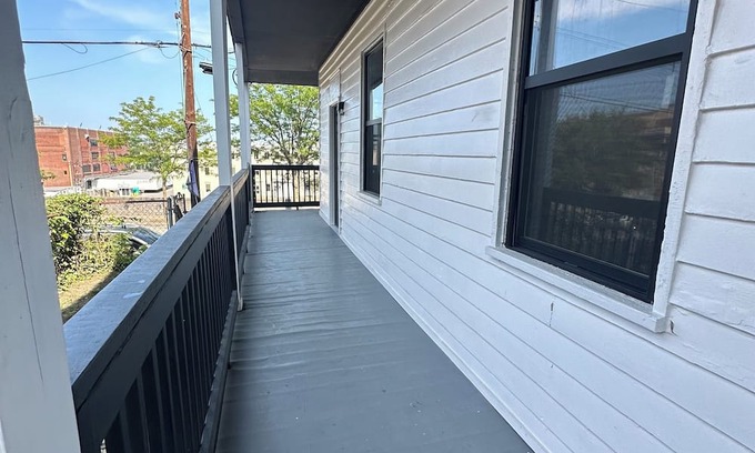 Cincinnati Apartamento | Modern corporate apartment in charming Cincinnati with AC, WiFi