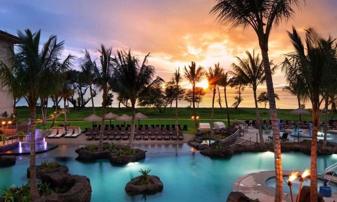 Kaanapali Complejo | Experience Maui's Magic at Westin Nanea: Luxury, Culture, and Oceanfront Bliss