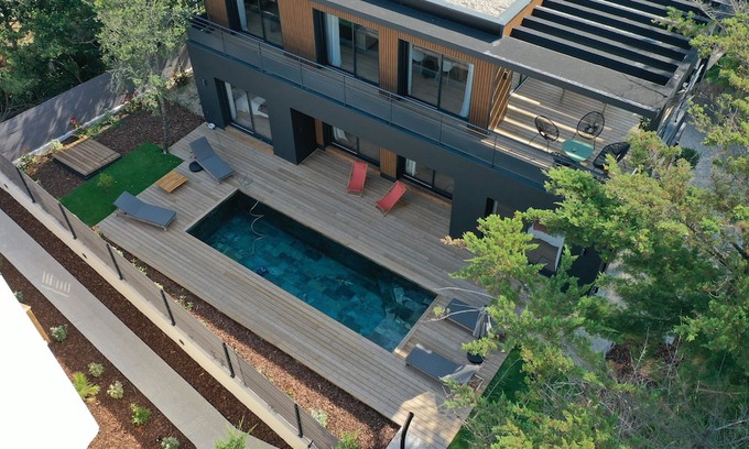 Lacanau-Ocean Villa | Prestigious Sunset 1&2 Villas, 2 heated swimming pools, sea view,16 pers