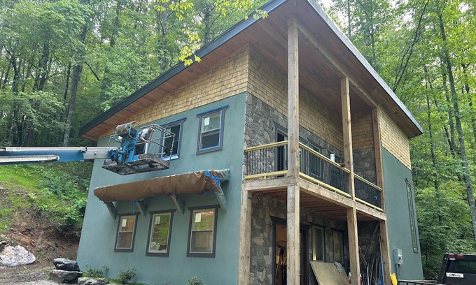 Ellijay Chalet De Esquí | Charming 3-bedroom Mountian Bike Trail chalet with AC and WiFi in serene Ellijay