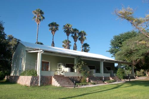 Grootfontein Cabina | Ghaub Nature Reserve & Farm