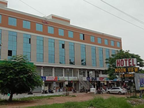 Vadodara Hotel | Hotel Moon View
