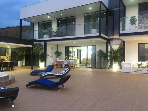 Calima Casa | Casa Lago Calima Valle del Cauca