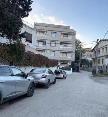 Algiers Apartamento | Appartement familial 3 chambres à Dely Brahim - ALGER