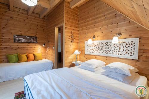 Ancelle Casa | Le Petit Renard