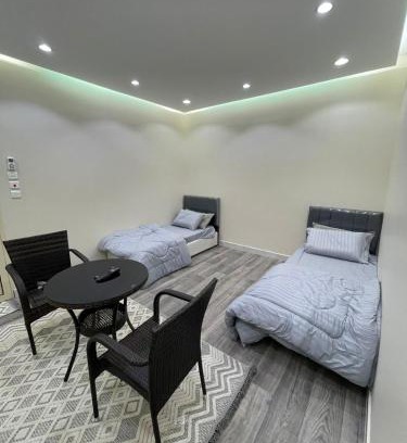 Al Wajh Apartamento | ريم الوجه غرفة مع دورة مياة للعزاب طابق علوي