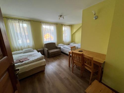 Szymbark Casa | Pokoje REMUS