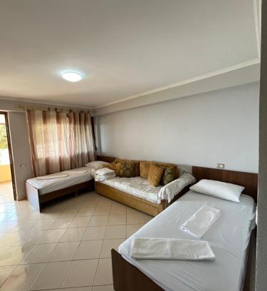 Borsh Casa | Dima's Apartments