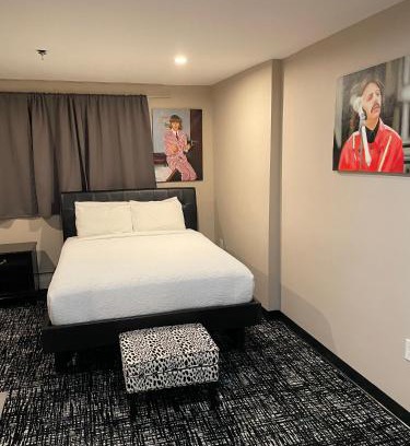 Everett Hotel | Broadway and Main Hotel