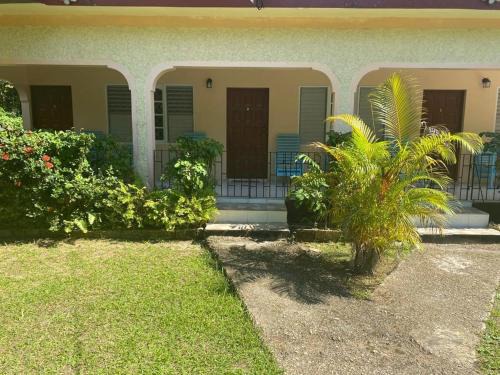 Orange Bay Apartamento | Marge's Vacation Rentals