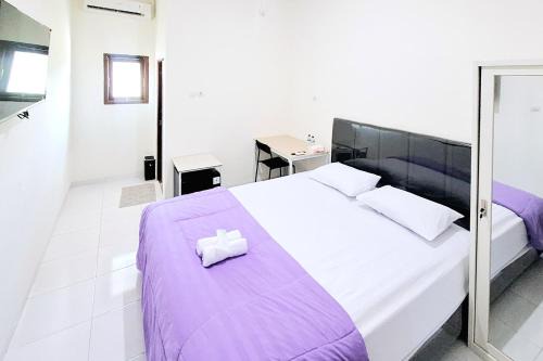 Java Hotel | Sendang Syariah near Dhoho Airport RedPartner