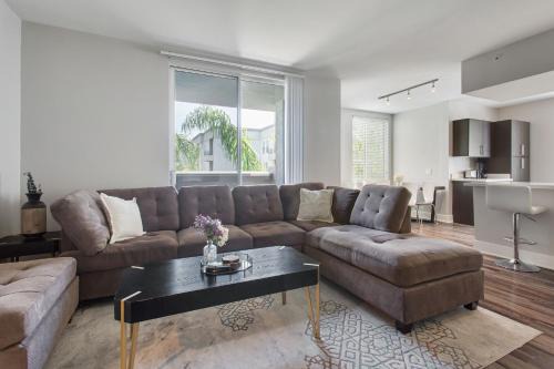 Pico Hotel | Santa Monica 2Bedrooms Pool&Gym&Free Parking
