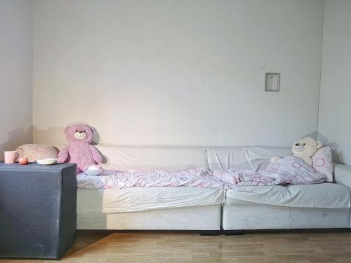 Tampere Cama Y Desayuno | Valkea Monitoimitila - Jaetut Huoneet Naispuolisille