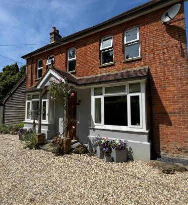 Slinfold Casa | Beulah Villa