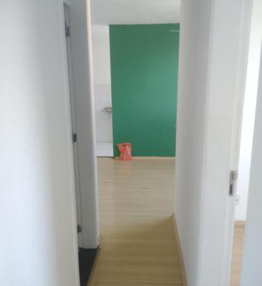 Vargem Pequena Apartamento | Quartos individuais com sala,cozinha e banheiro compartilhado pelo anfitrião