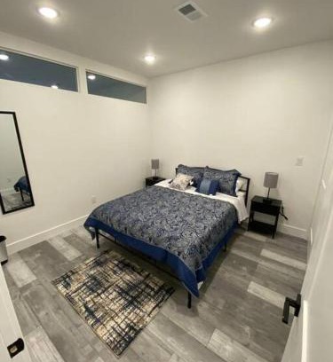 East Parkside Apartamento | Comfortable Apt\Sleeps 3\1715 Apt 6
