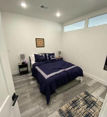 East Parkside Apartamento | Homey Apt\Sleeps 3\1715 Apt 5