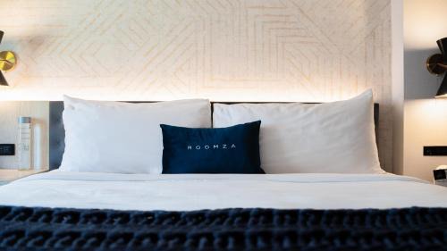 Garment District Hotel | Roomza Times Square at Pestana CR7