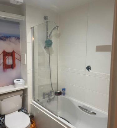 Royal Docks Casa | Madus roomz