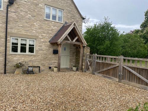 Meysey Hampton Cama Y Desayuno | Field End House