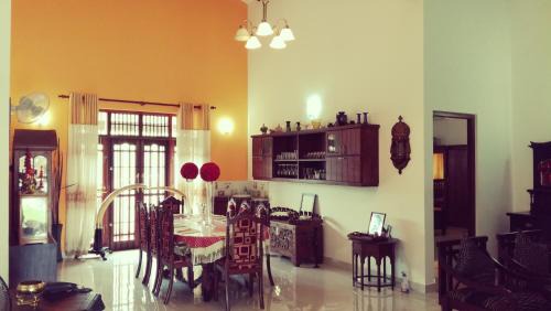 Ja-Ela Apartamento | sapphire clover