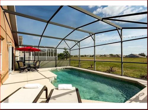 Florida Pines Casa | Elegant Luxurious Home W/pool Near Disney World