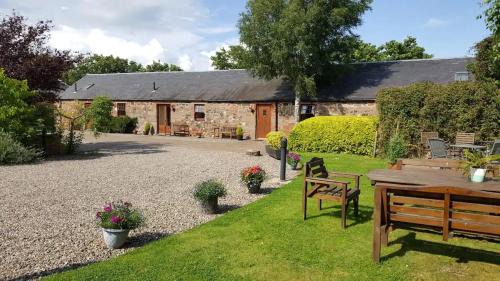 Perth Casa | The Courtyard