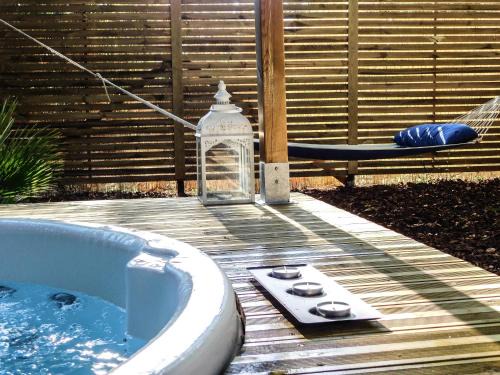 Audenge Cama Y Desayuno | L'Haute en couleur cabanes spas